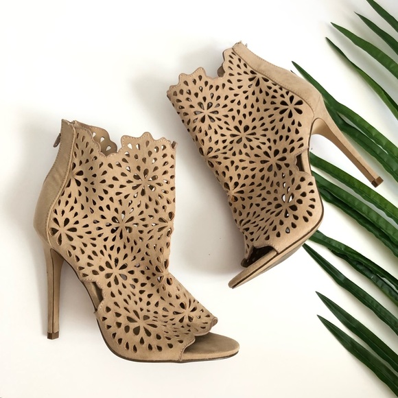 Aldo Shoes - Aldo •Cut Out Booties•